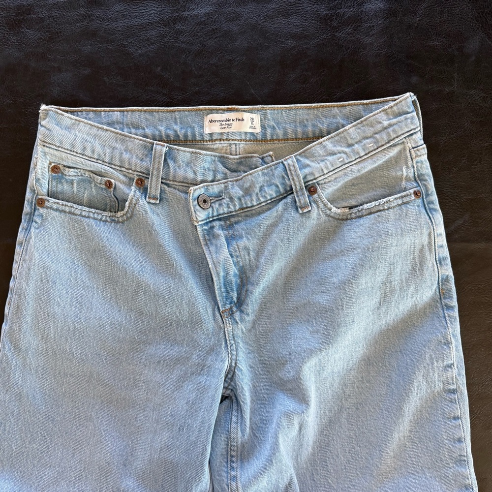 Abercrombie & Fitch Low Rise Baggy Jean